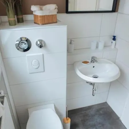 Central-living Beige - - Netflix - 5 Pers. Lejlighed Essen